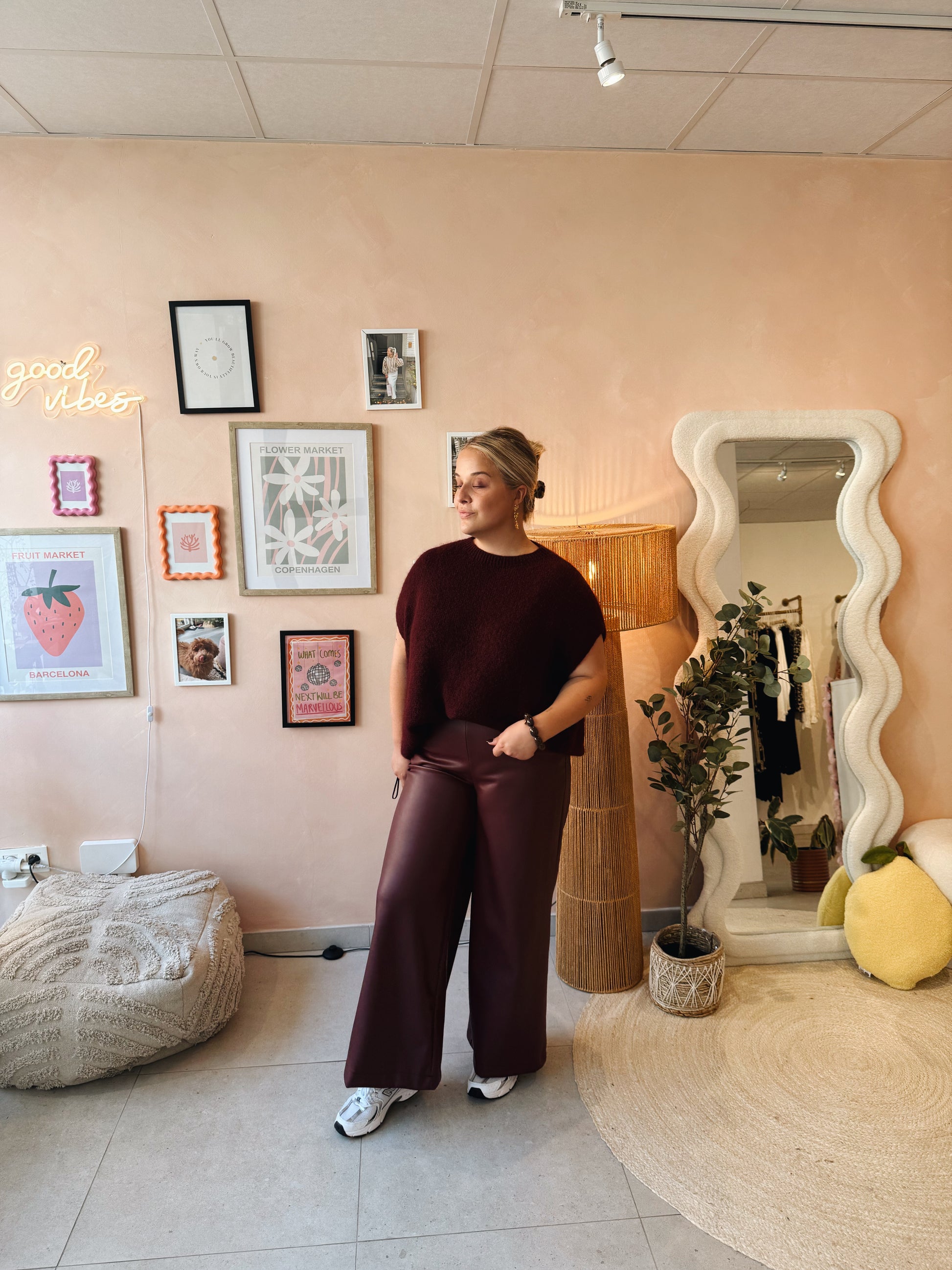 Jeanne Pantalon