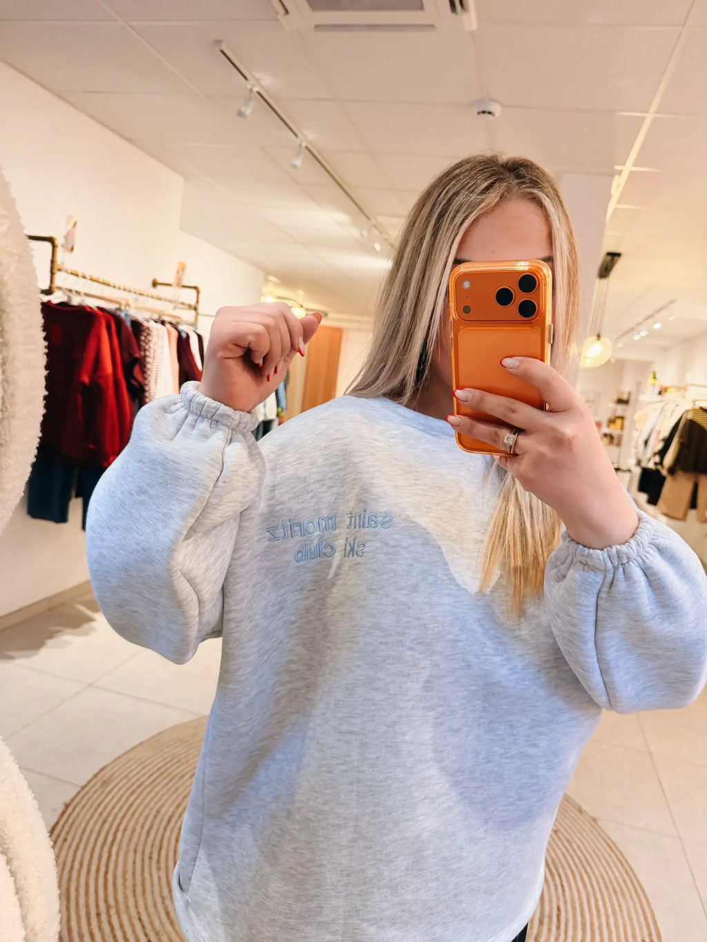 ST. Morits Ski Club Sweater