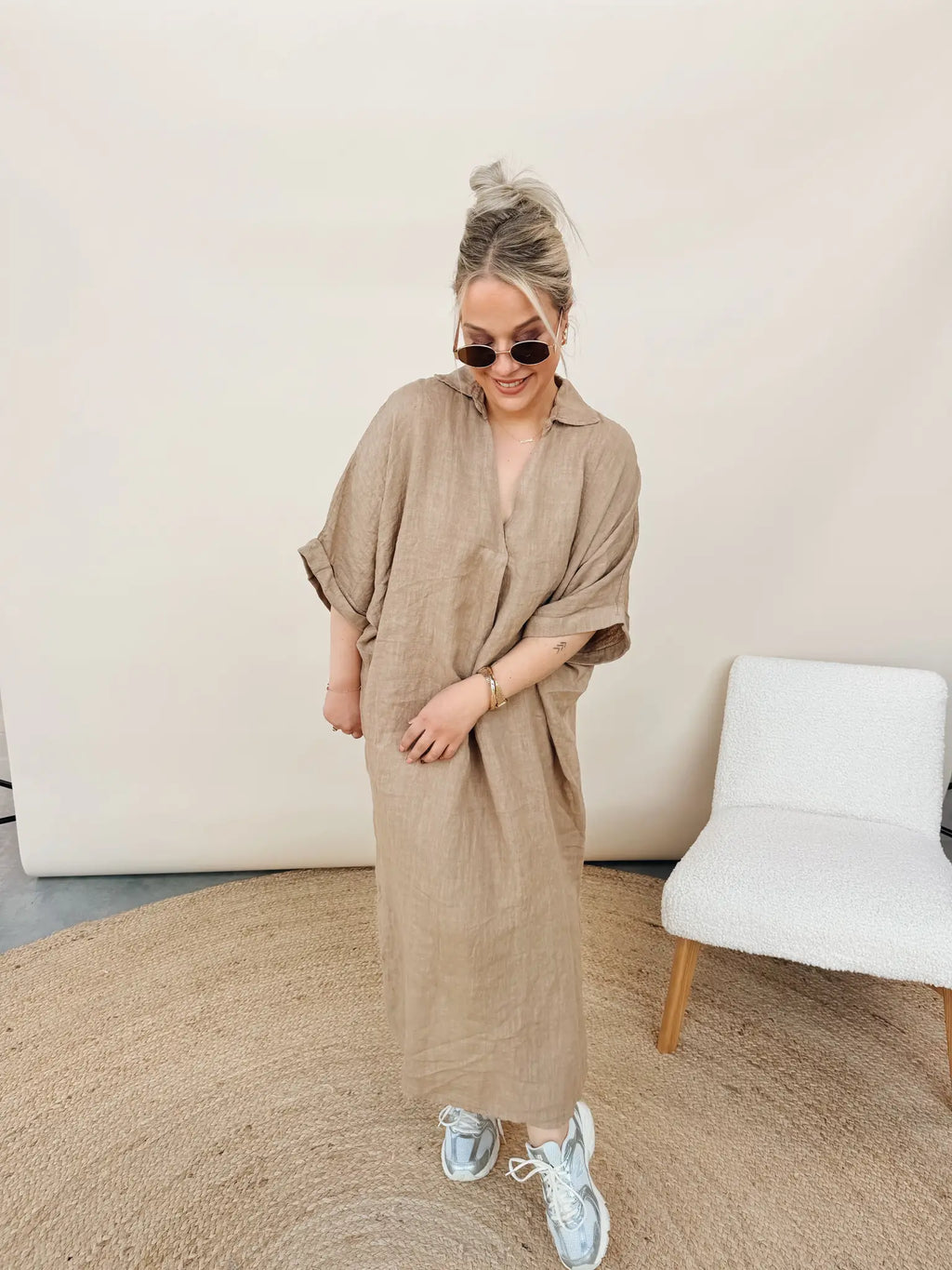 Adeline Jurk Taupe