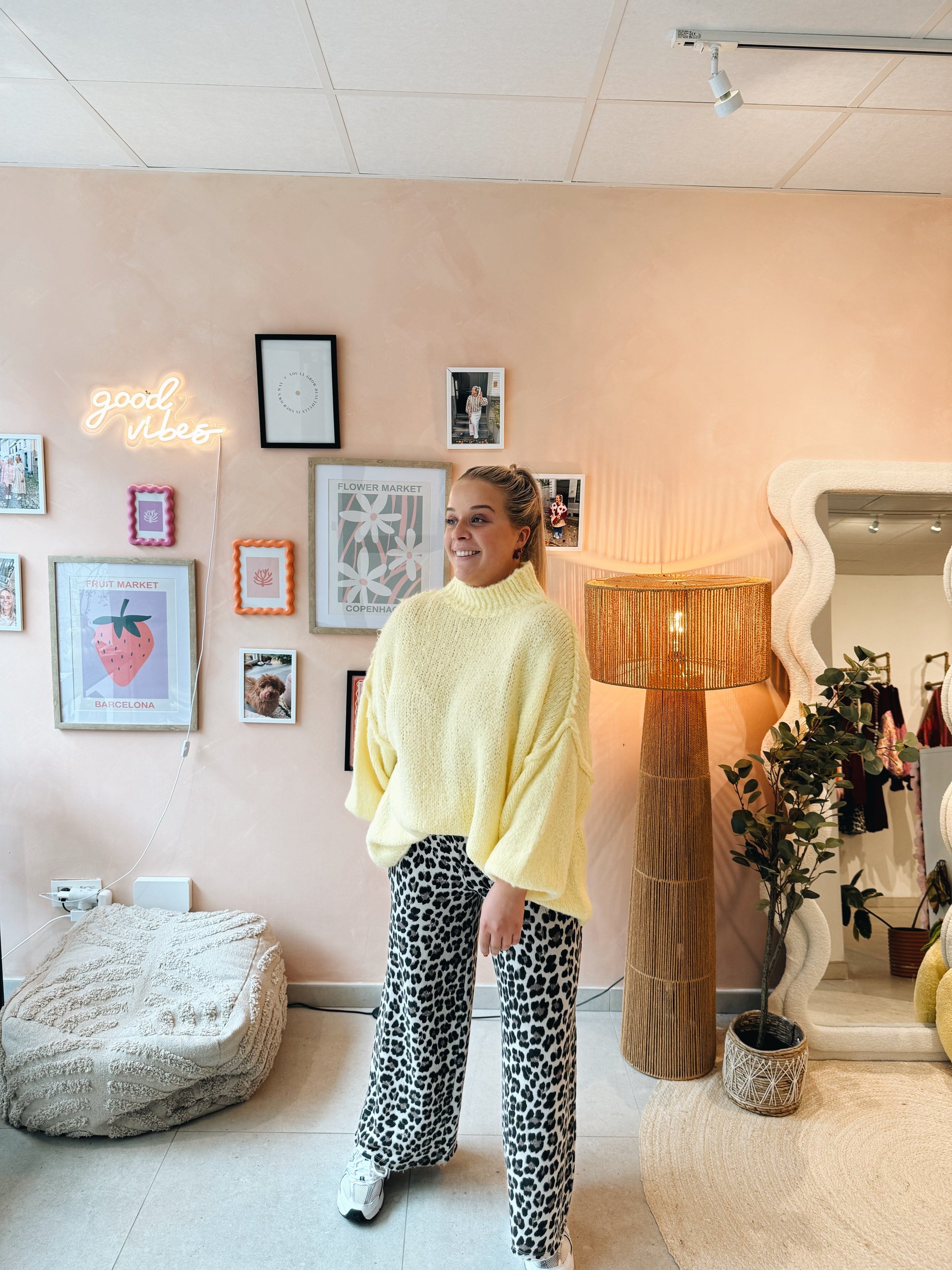 Alix Knit