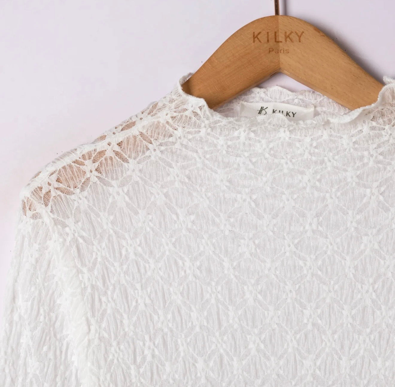 Bieke Lace Top