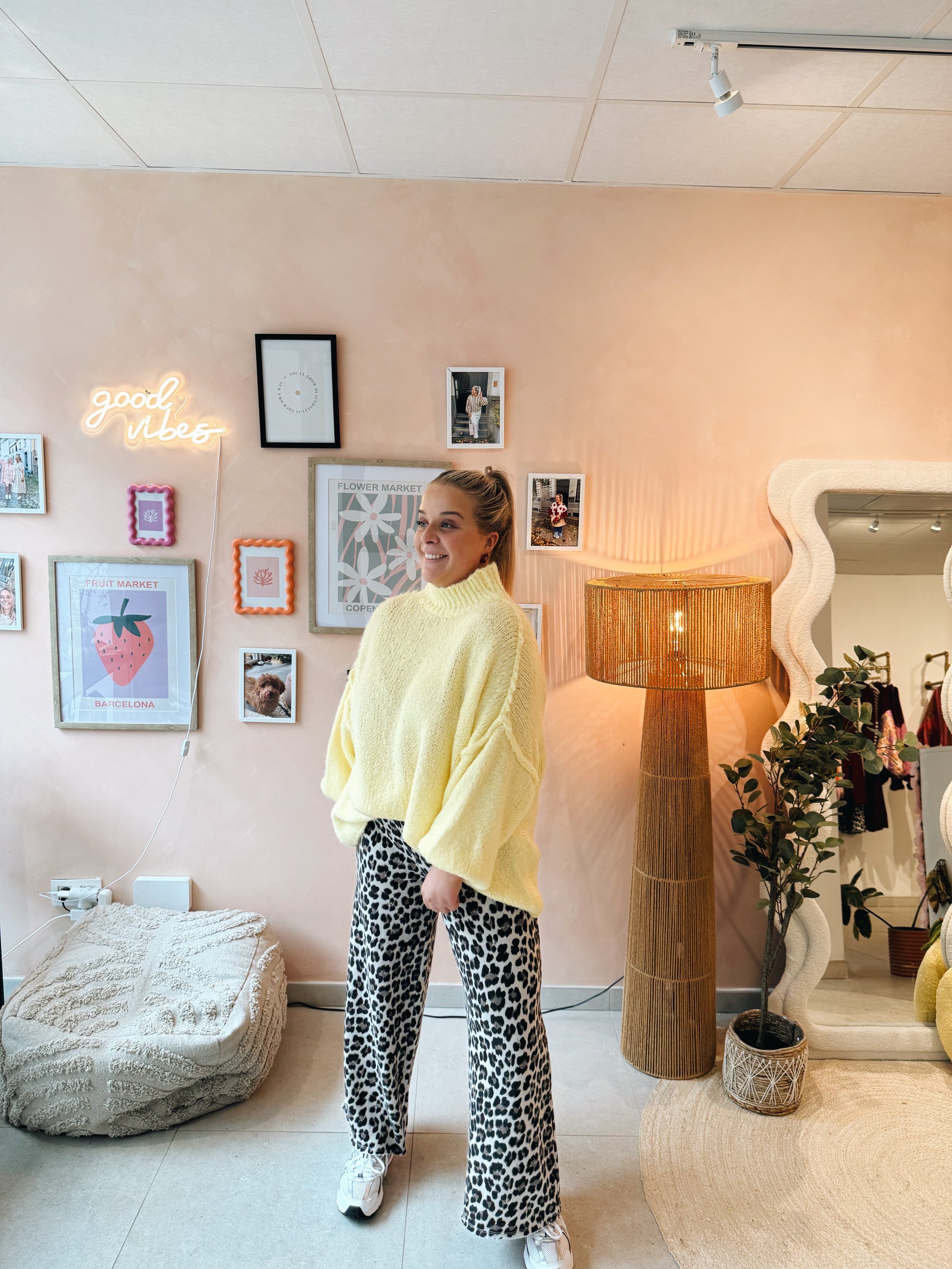 Alix Knit