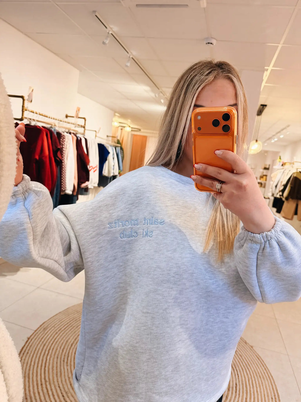 ST. Morits Ski Club Sweater