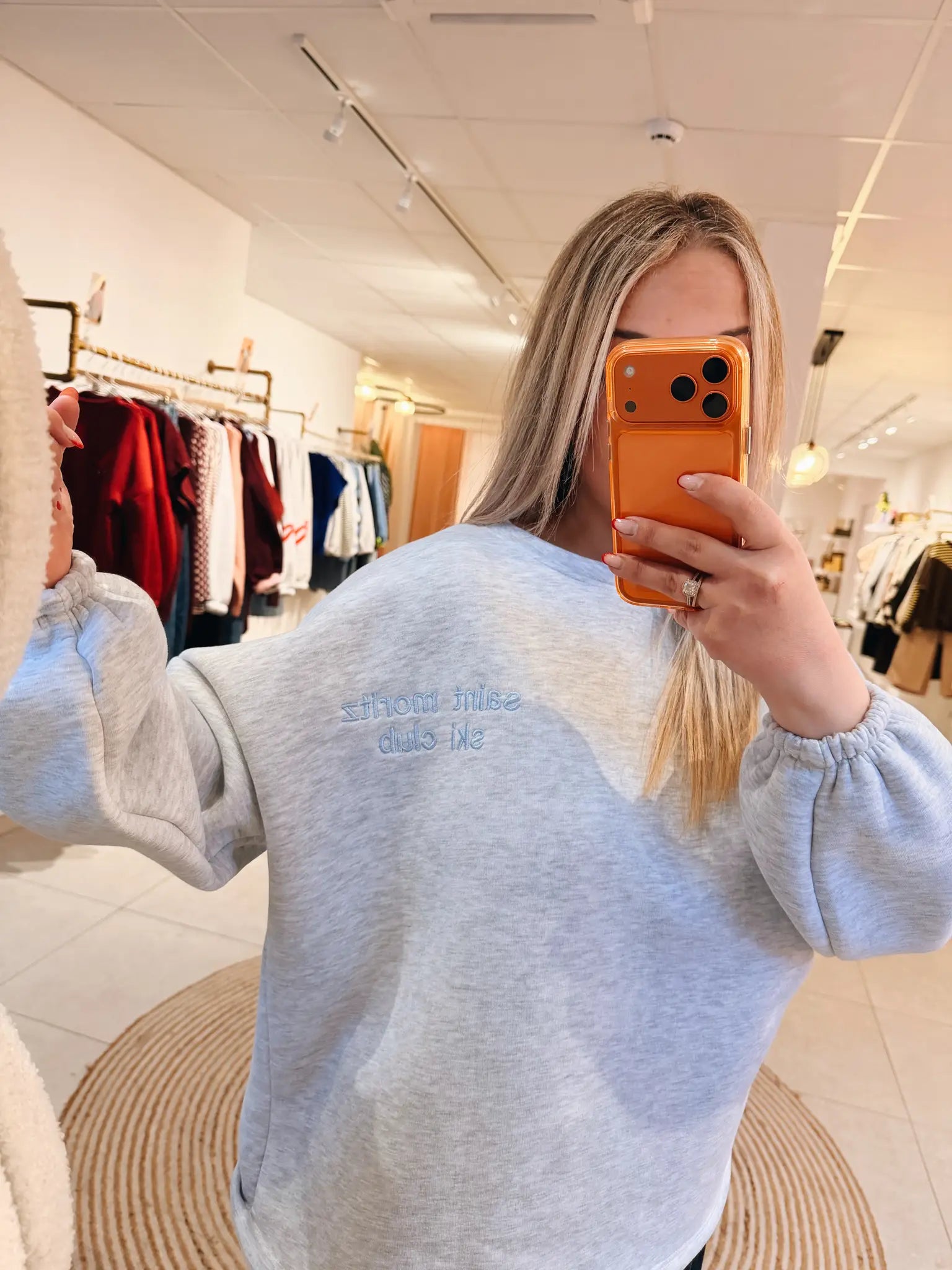 ST. Morits Ski Club Sweater