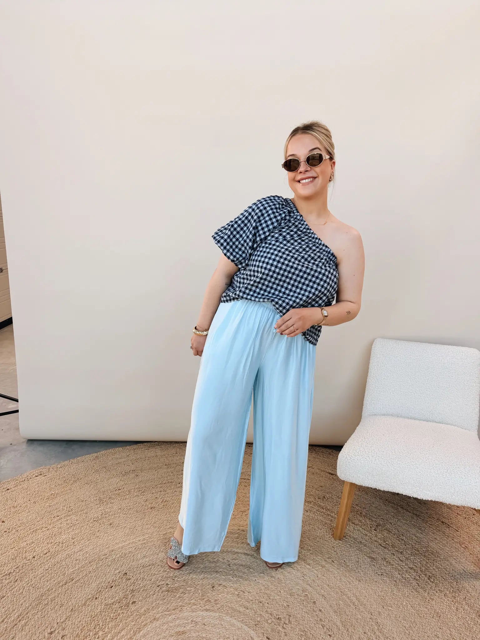 Marieke Off-Shoulder Top Marineblauw
