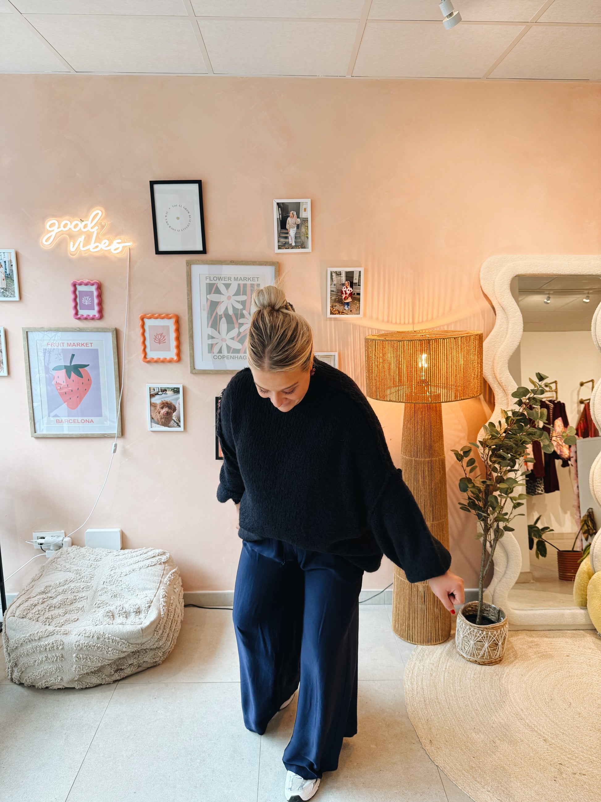 Alix Knit