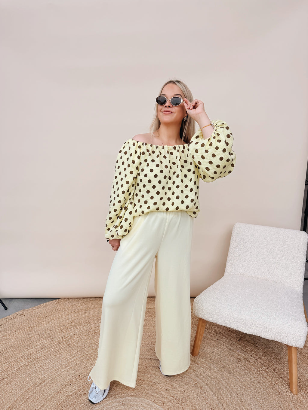 Claire Dot Top Geel