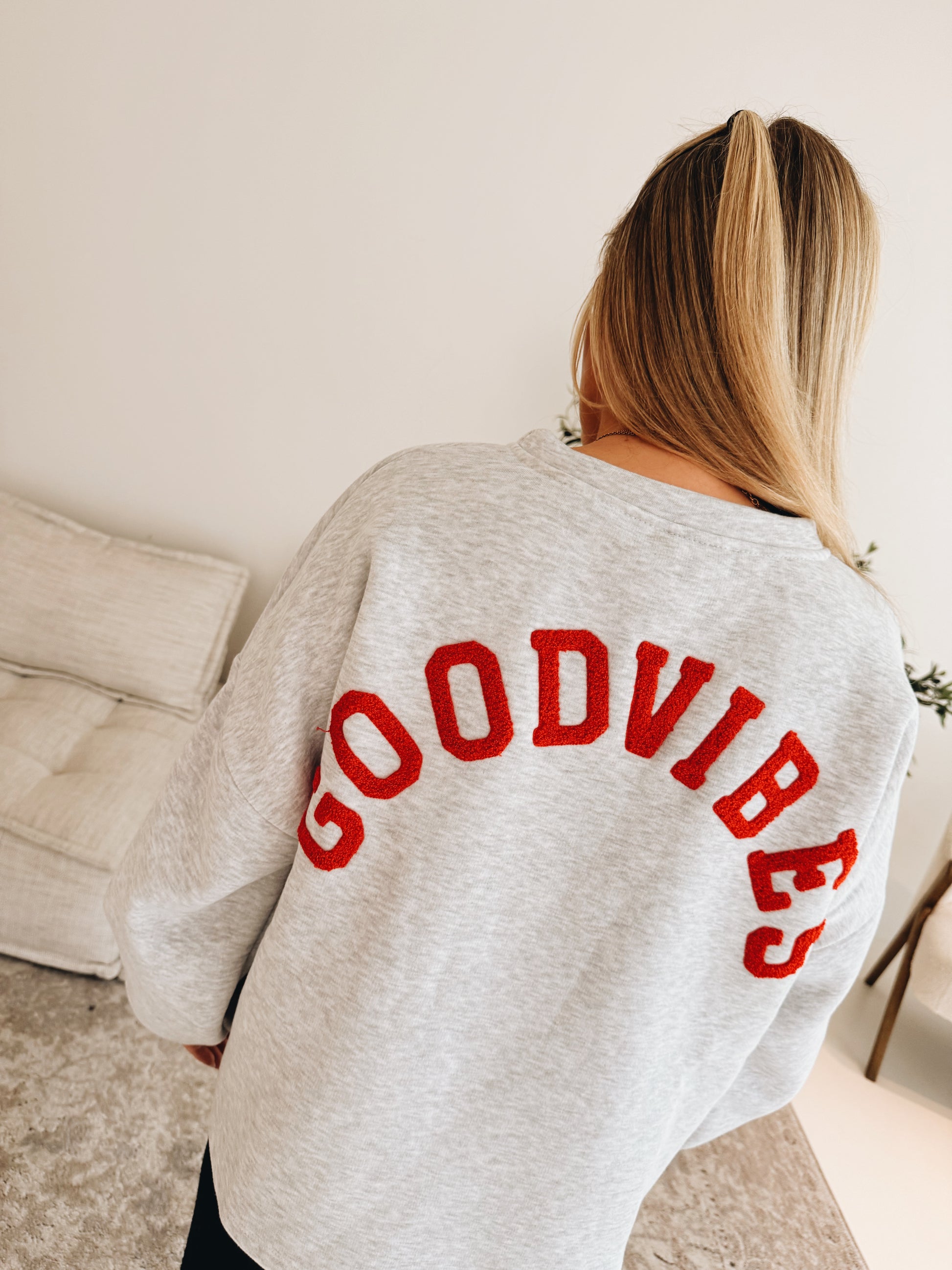 Sweater Goodvibes