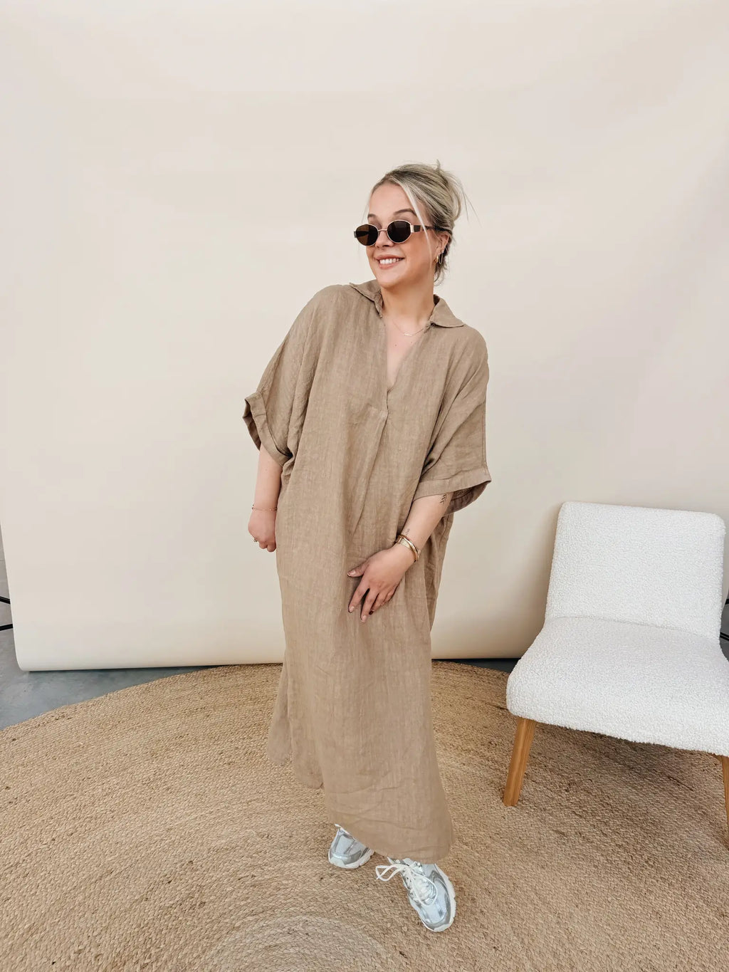 Adeline Jurk Taupe