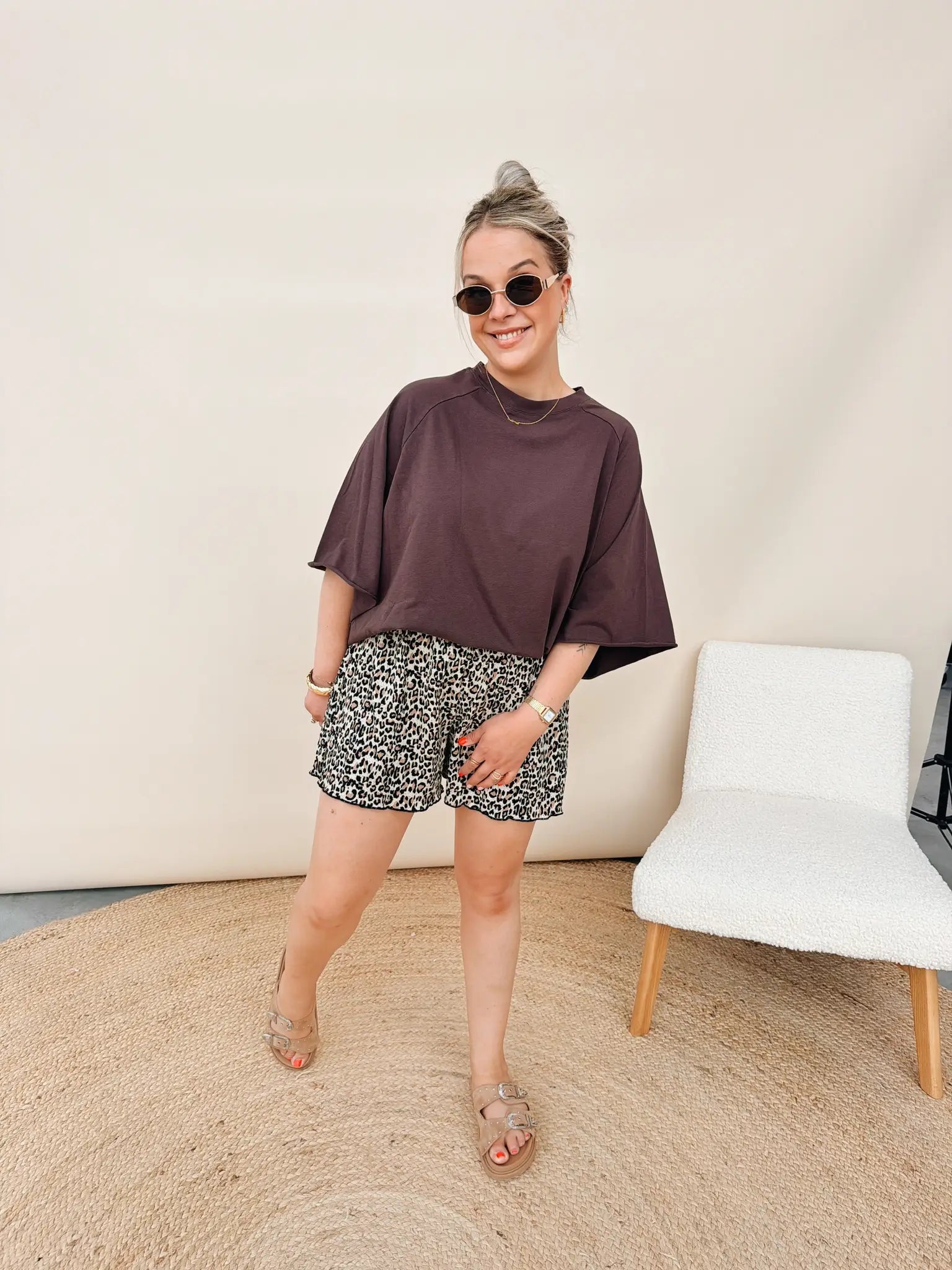 Oona Leopard Short