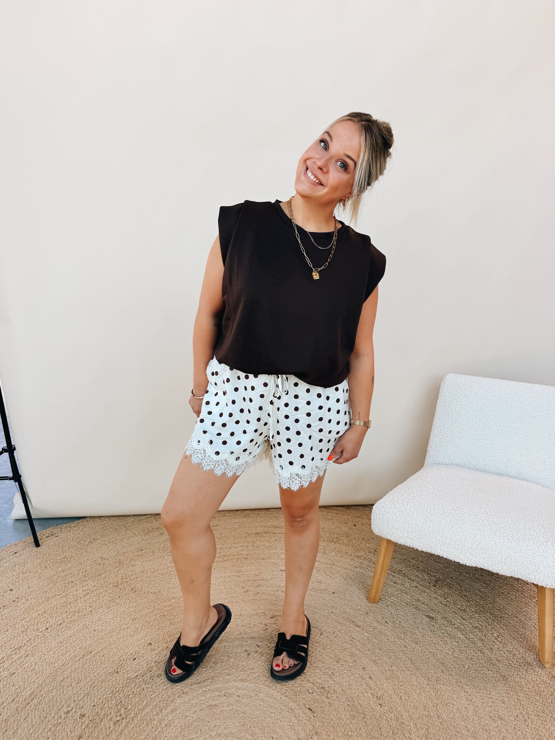 Lucie Dot Short Beige