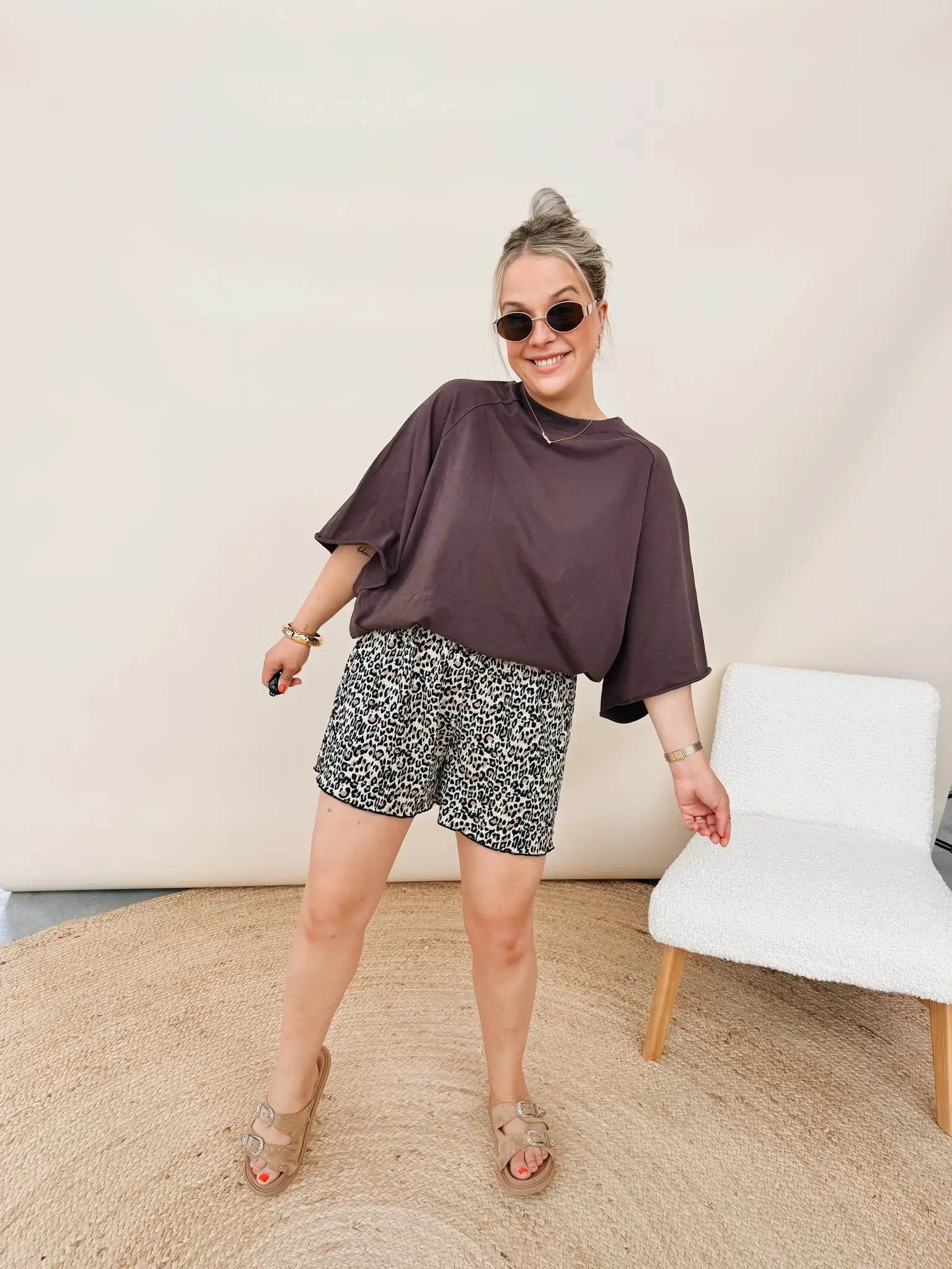 Oona Leopard Short