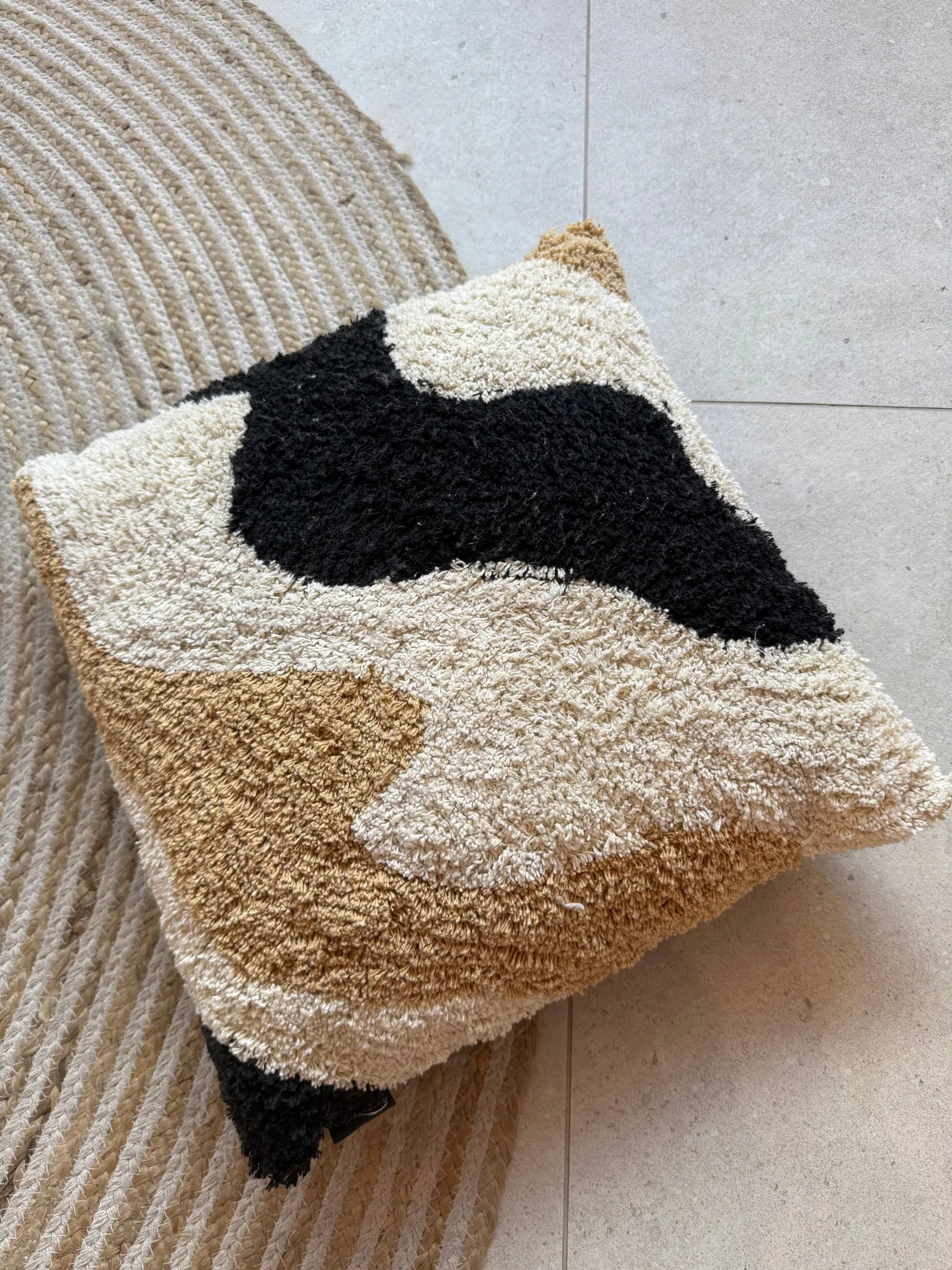 Kussen Fie Black/Natural