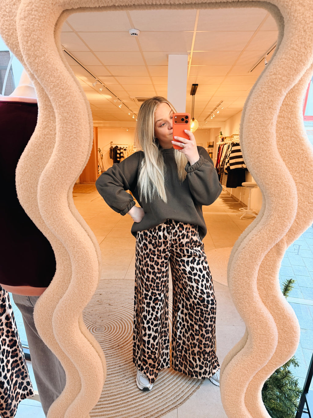 Bieke Leopard Pantalon