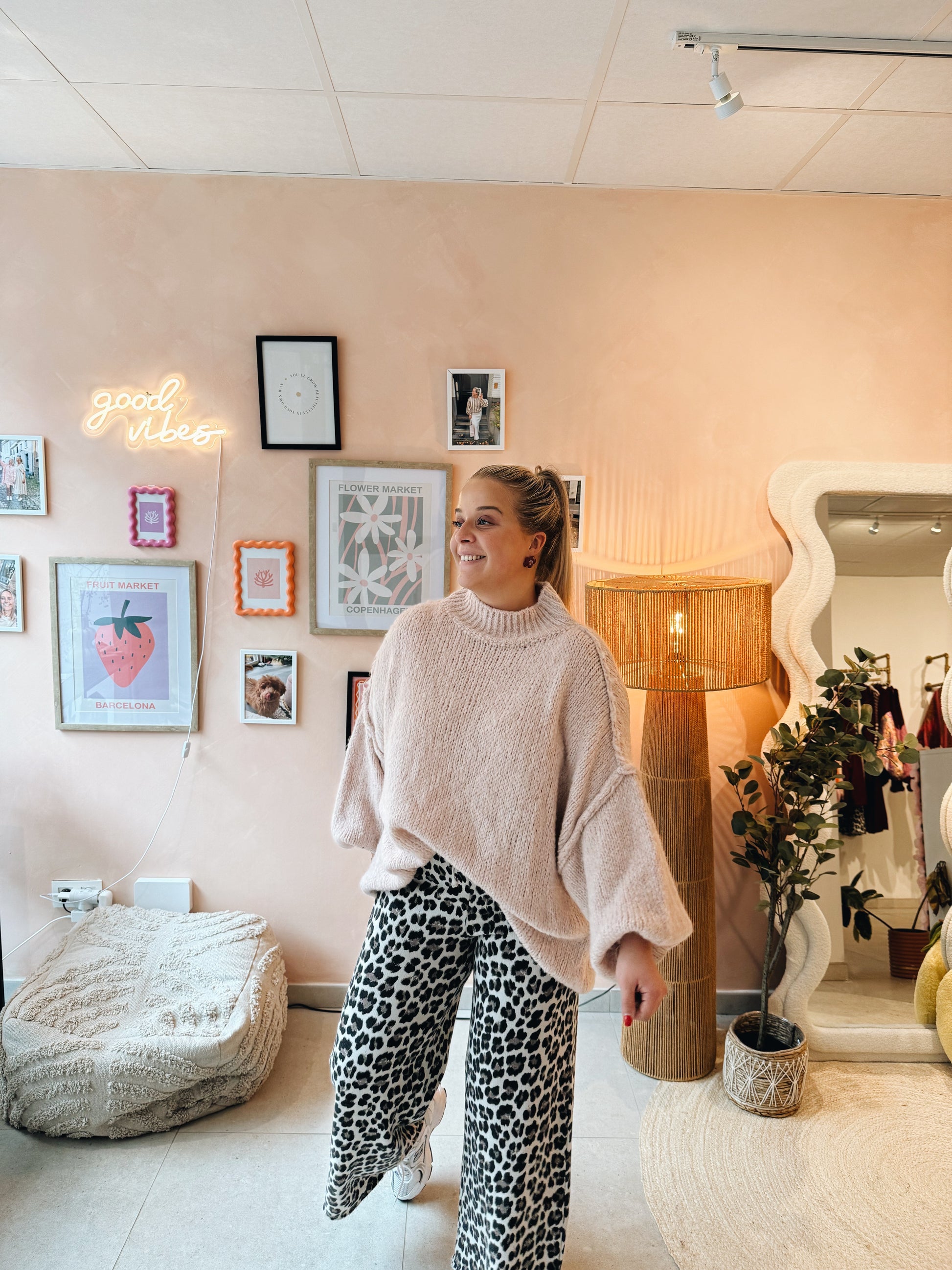 Alix Knit