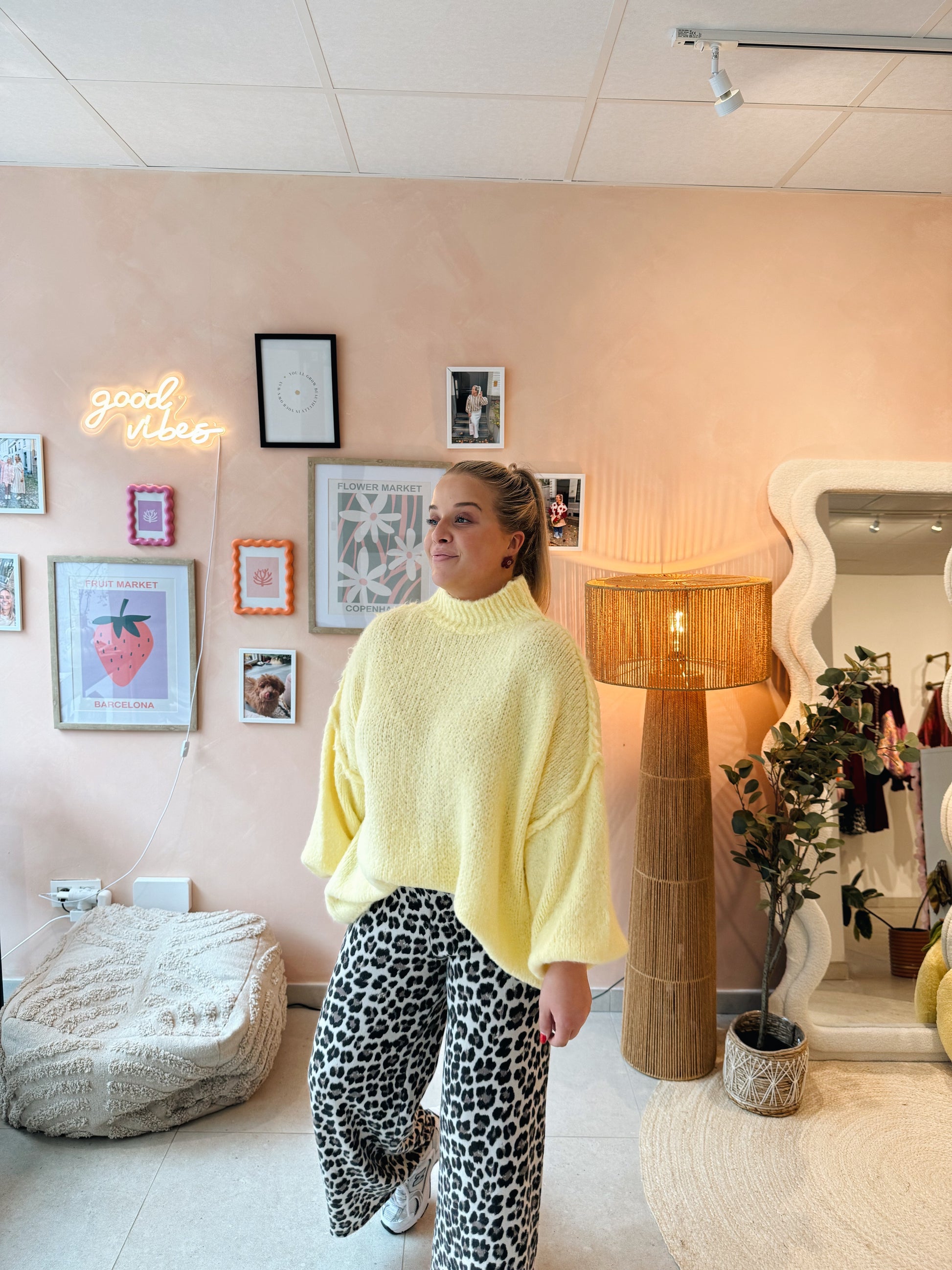 Alix Knit
