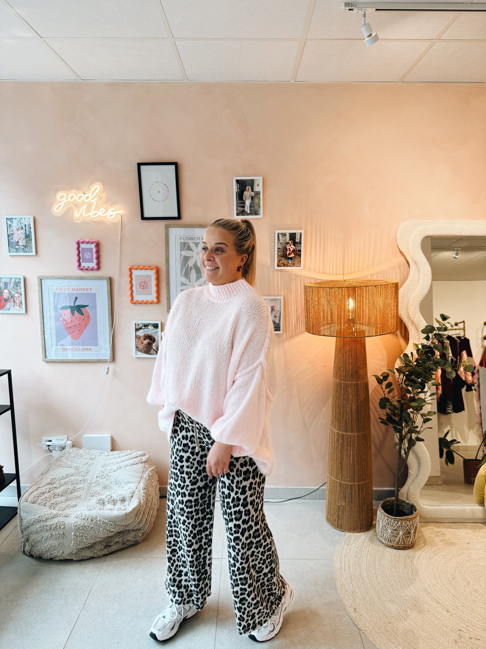 Alix Knit