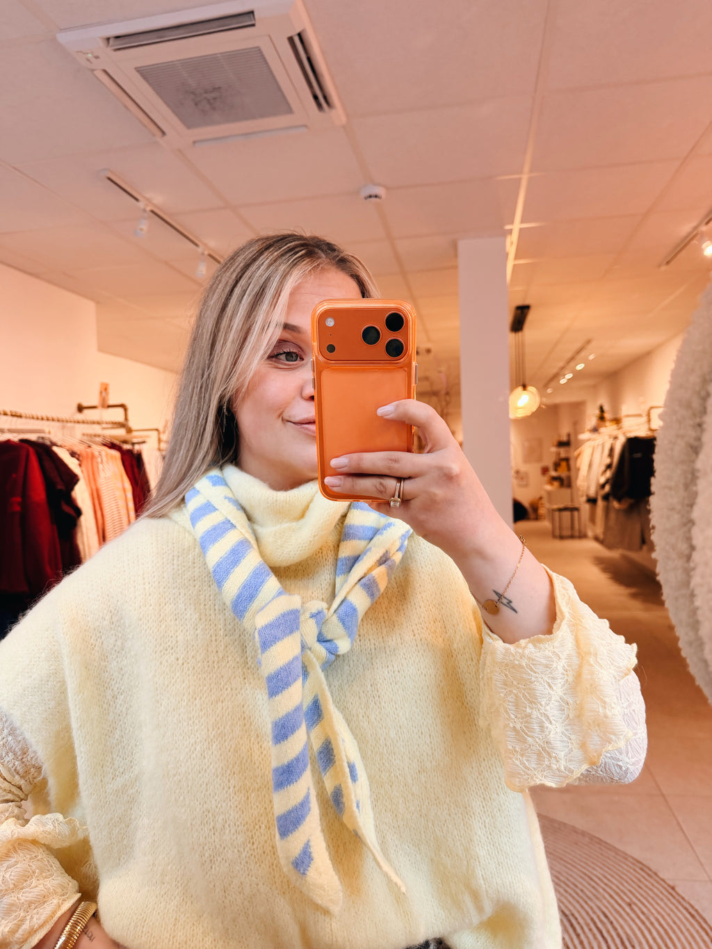 Jona Sjaaltje Geel/Blauw