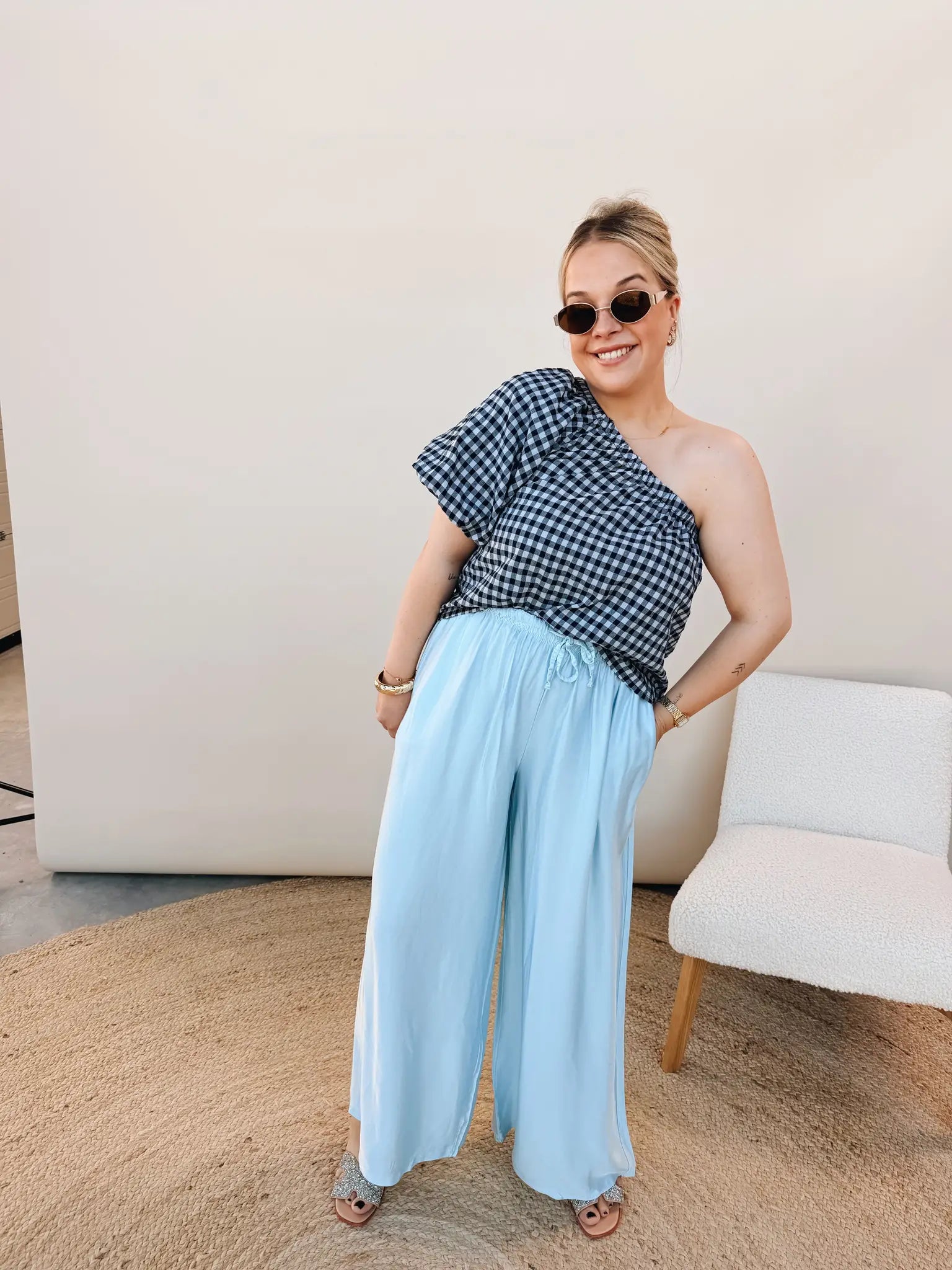 Marieke Off-Shoulder Top Marineblauw