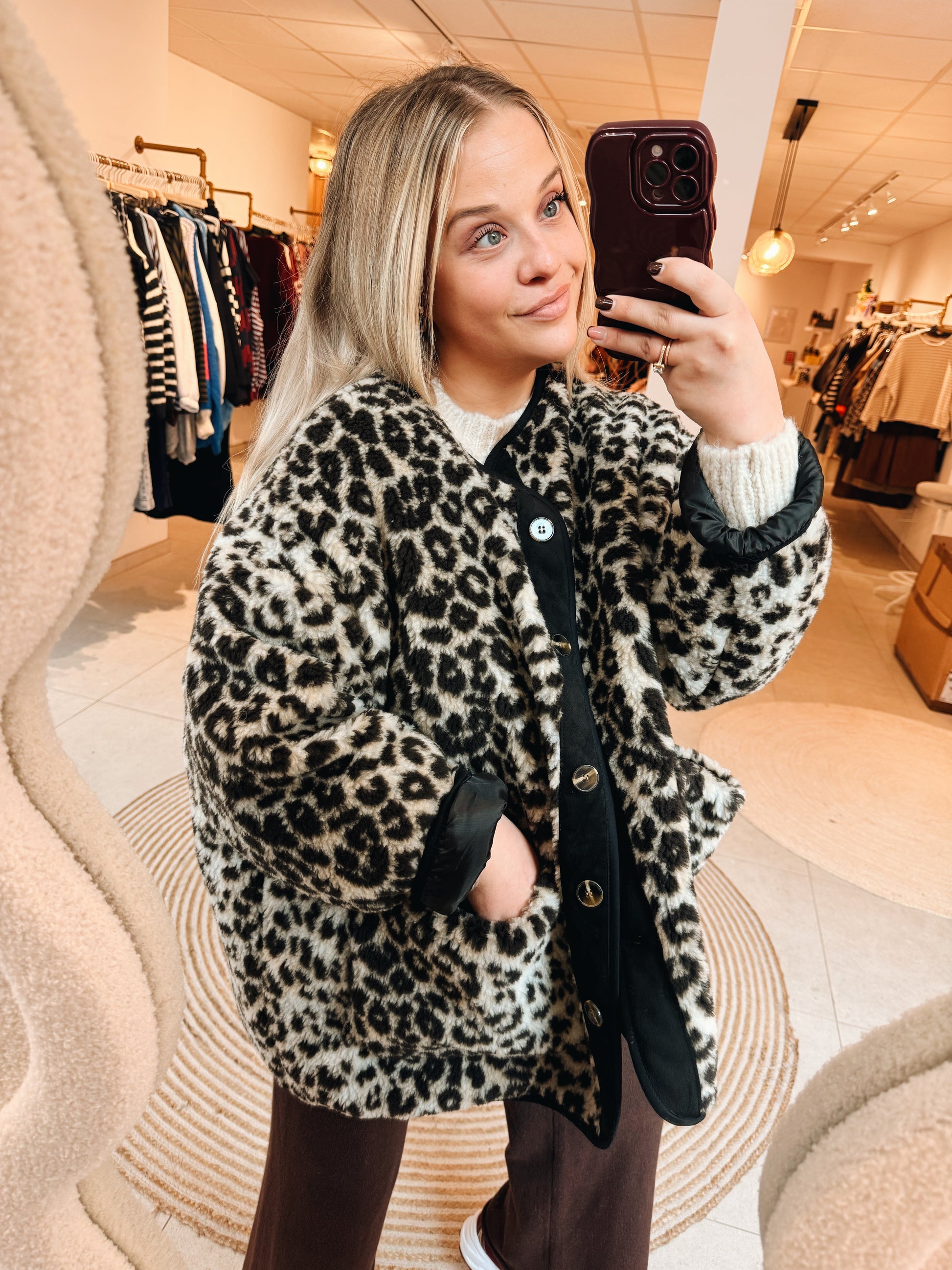 Loa Leopard Jacket