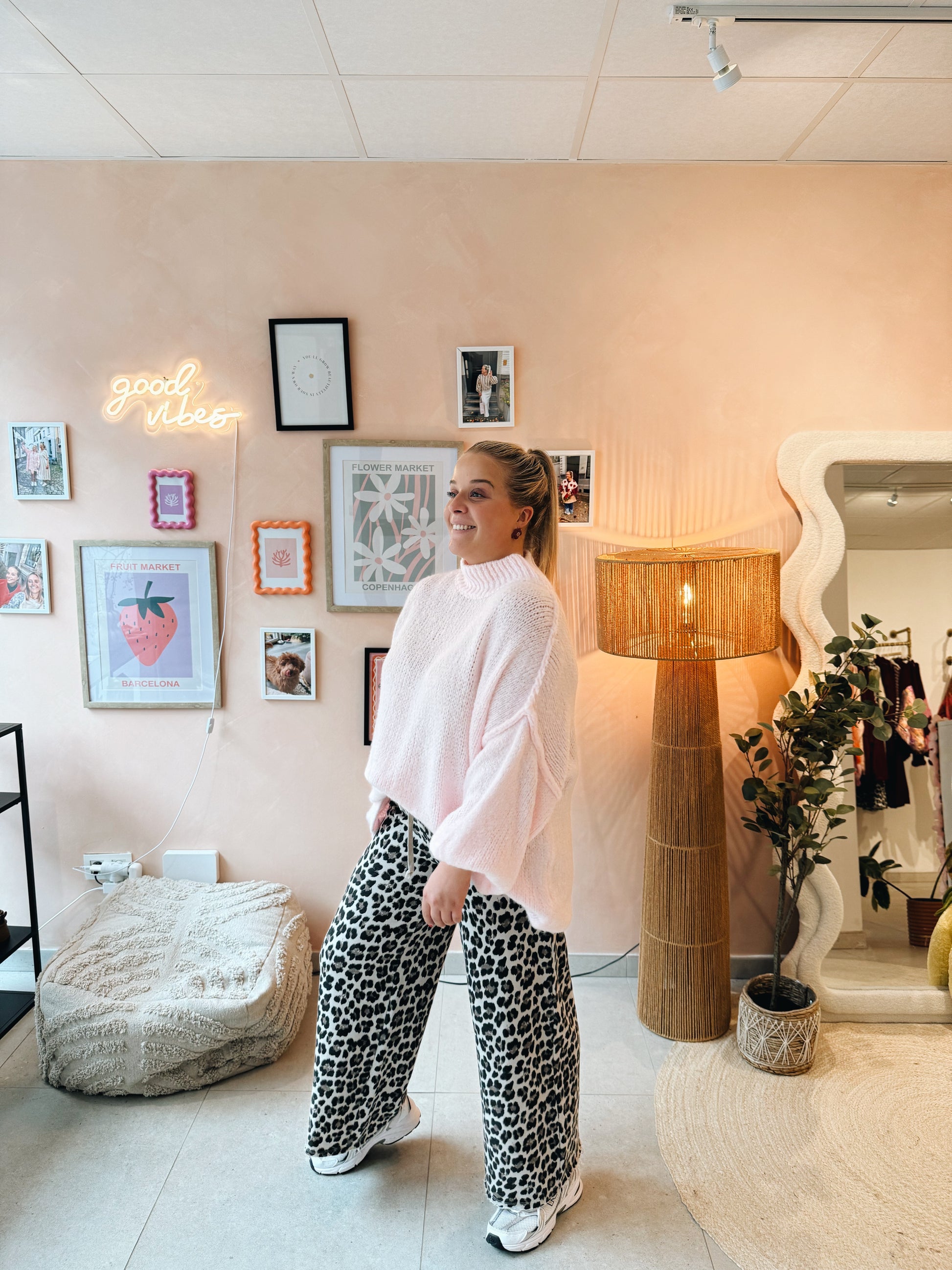 Alix Knit
