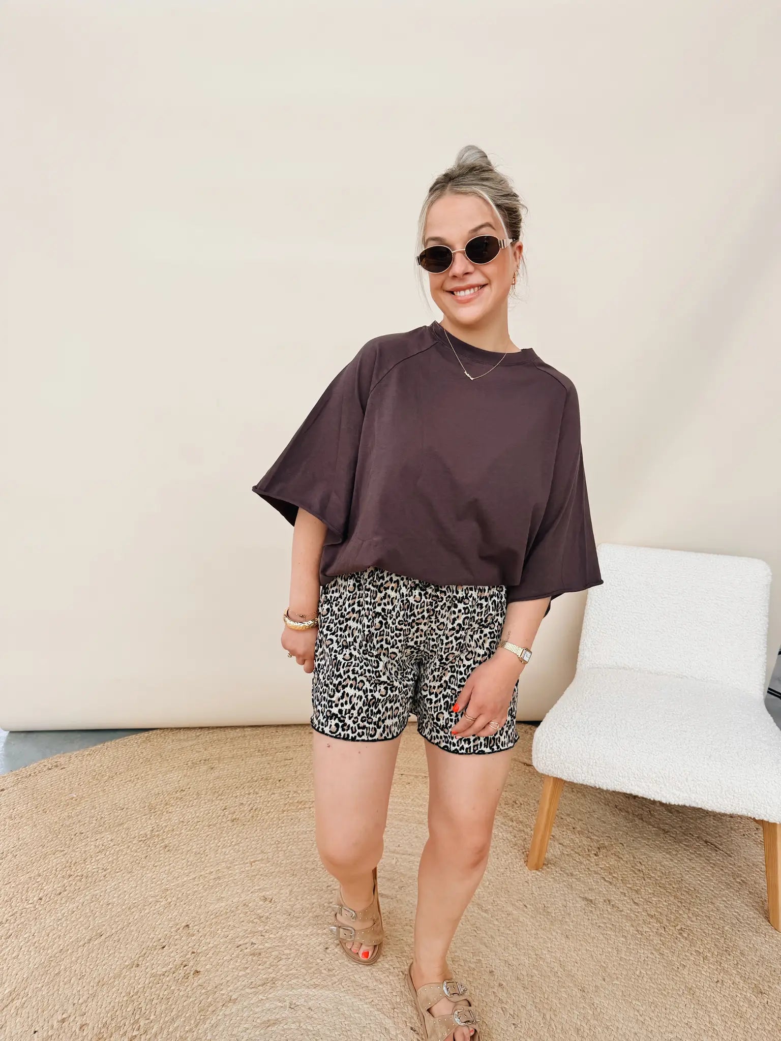 Oona Leopard Short