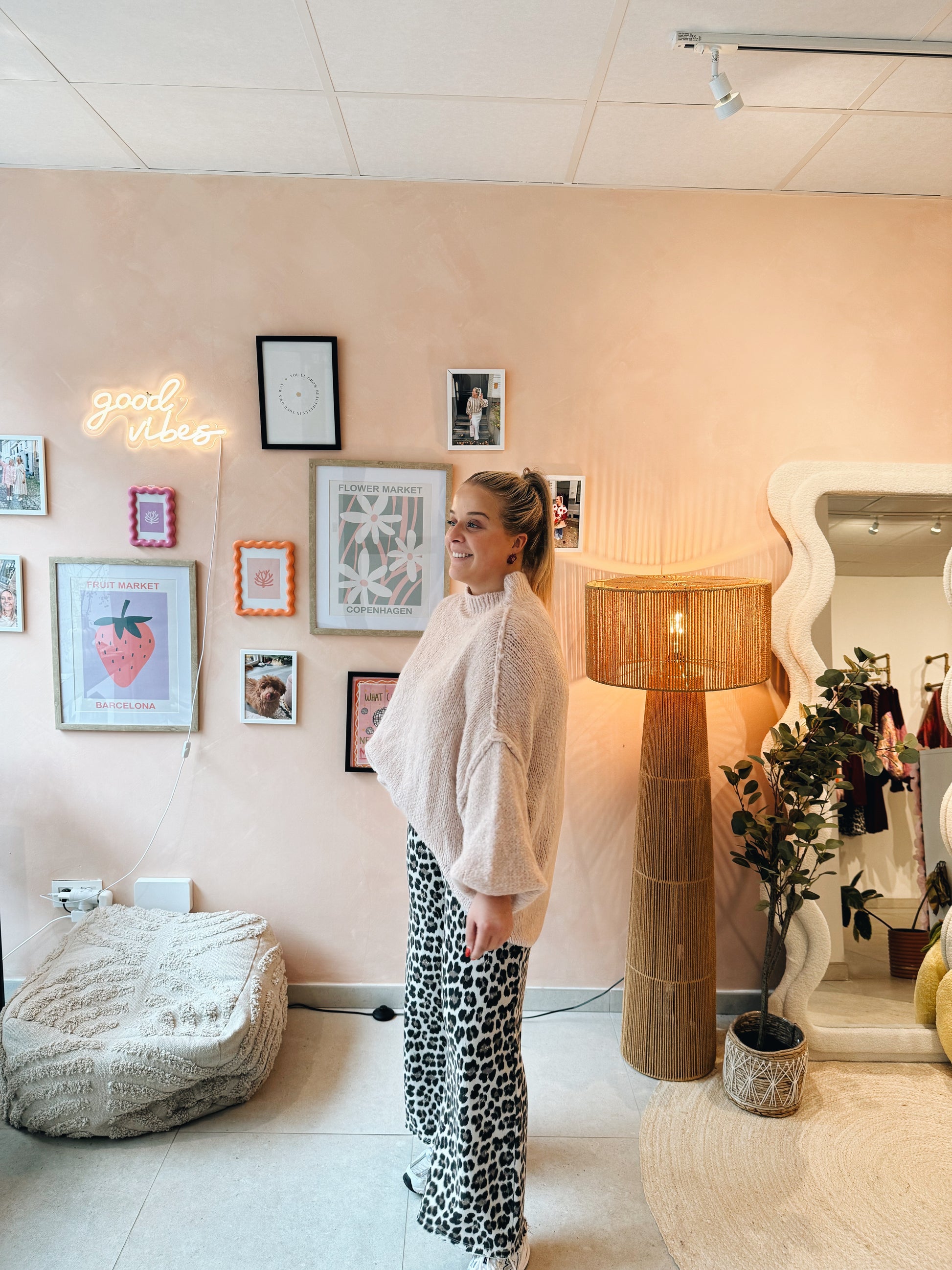 Alix Knit