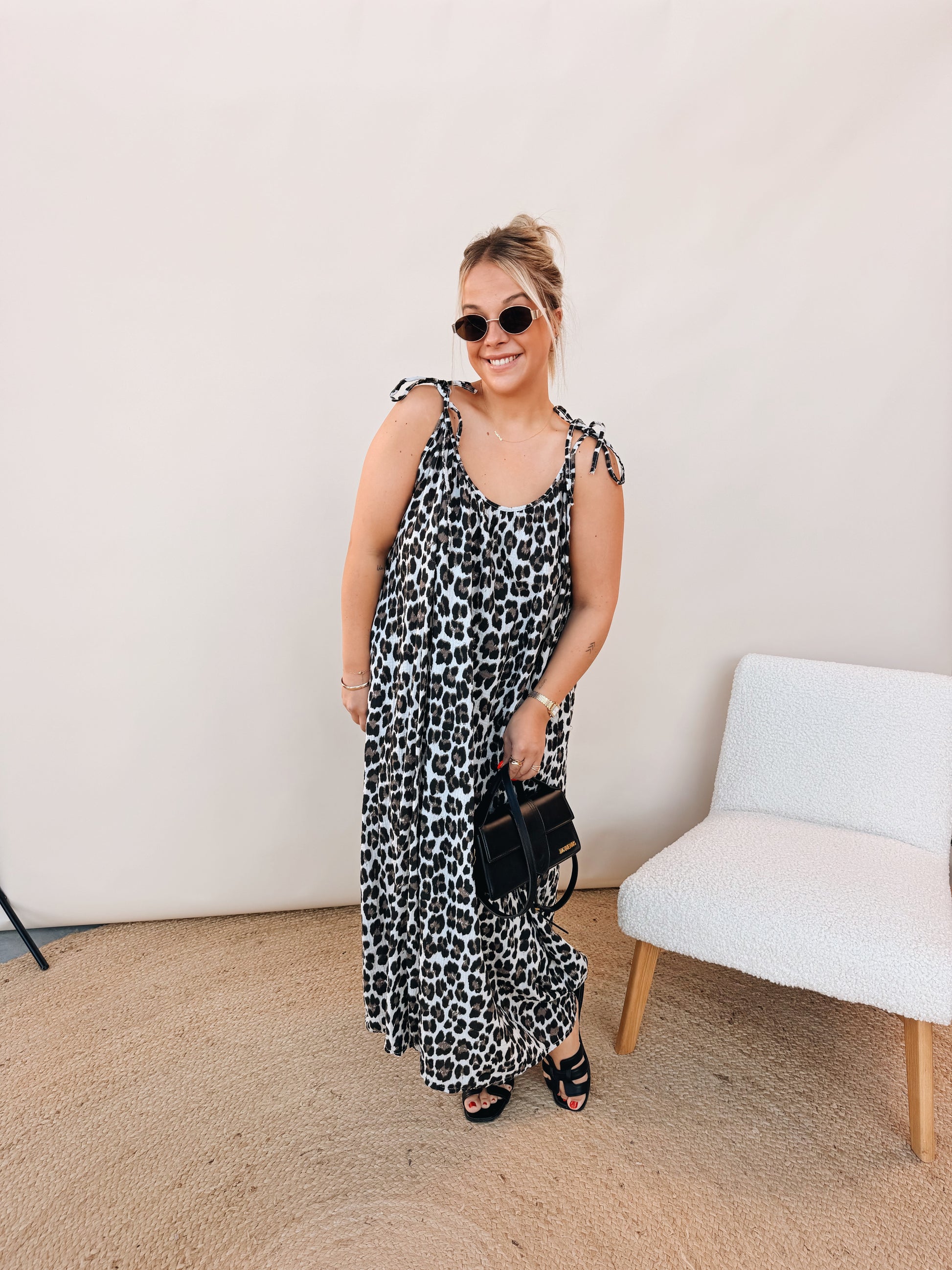Roos Leopard Jurk Zwart