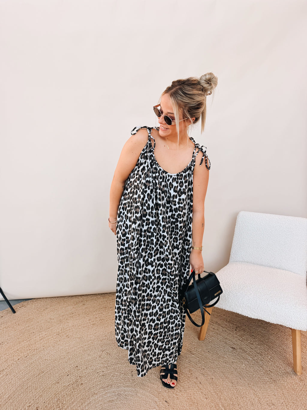 Roos Leopard Jurk Zwart