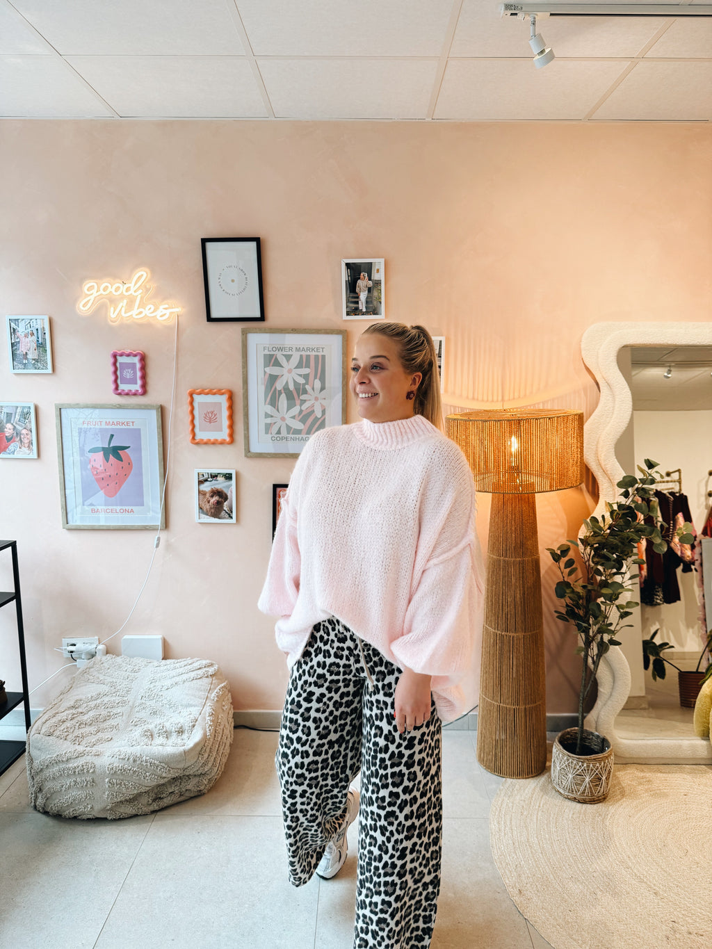 Alix Knit