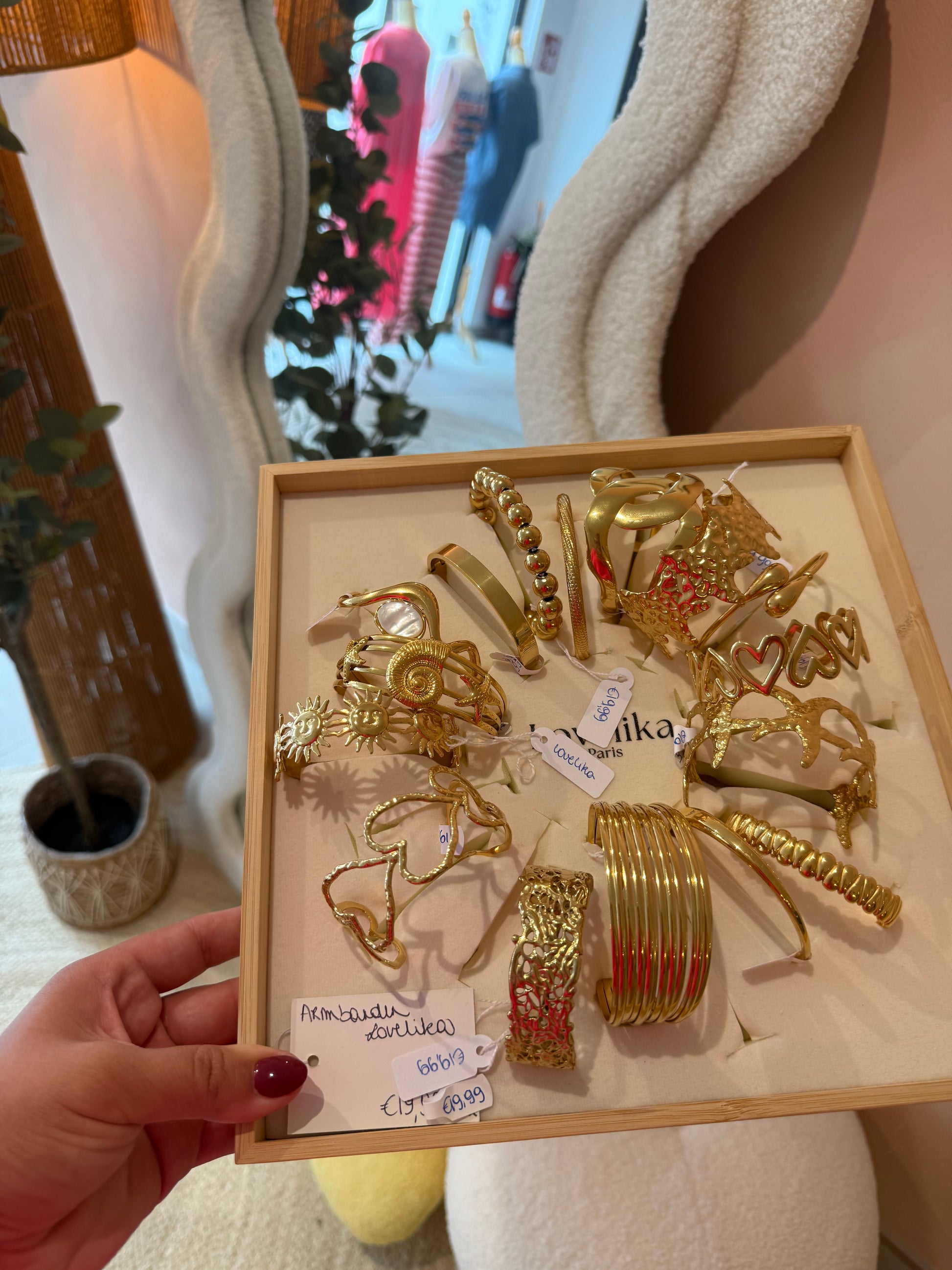Armbanden Lovelika