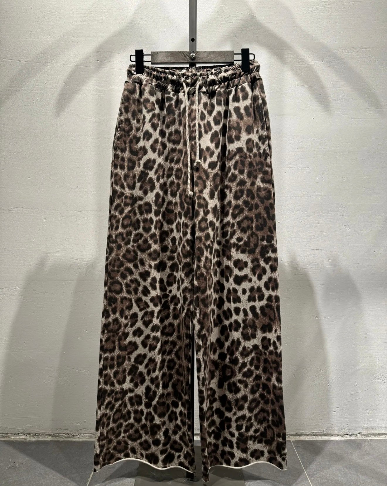 Noa Leopard Pantalon