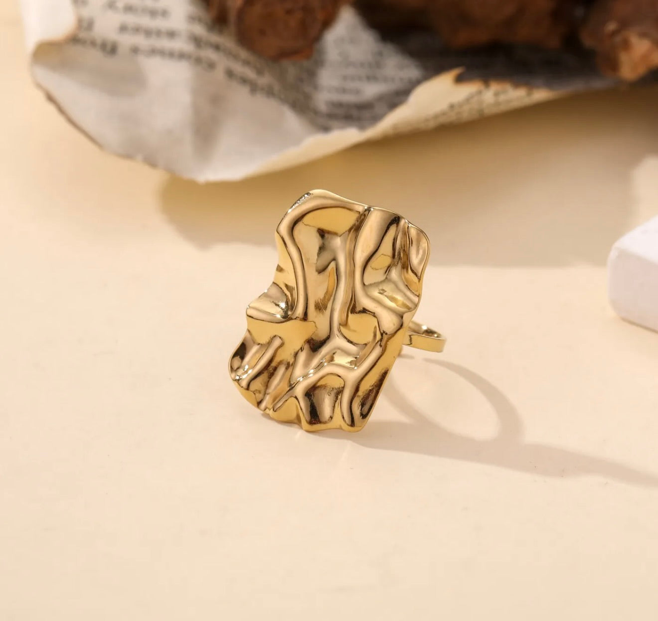 Loua Ring